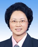 早上洗澡，家人怎样关怀更利于健康？