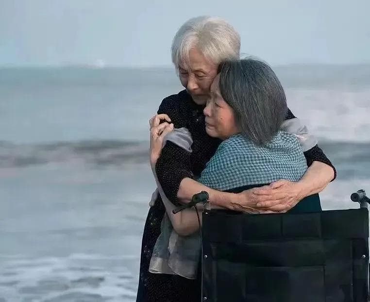 让家居环境为阿尔茨海默病按下“慢速键”，用爱治愈每一个困在时间里的灵魂