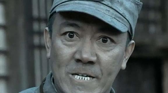 《亮剑》中的李云龙性格骄傲，为何对于陈赓旅长，他却非常敬佩？