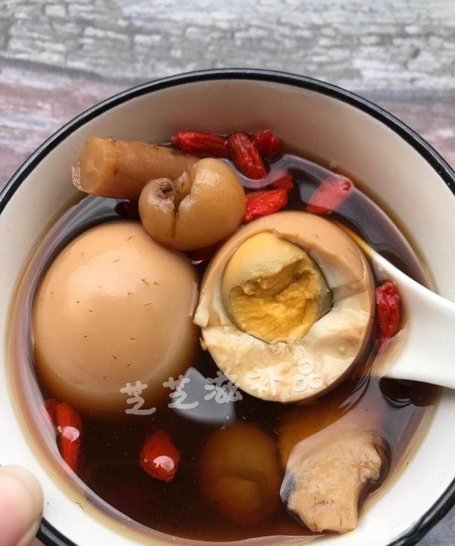 当归食疗全攻略：五款经典食谱与食用禁忌
