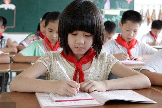 作文开头怎么写？12个绝妙技巧，让孩子下笔如有神