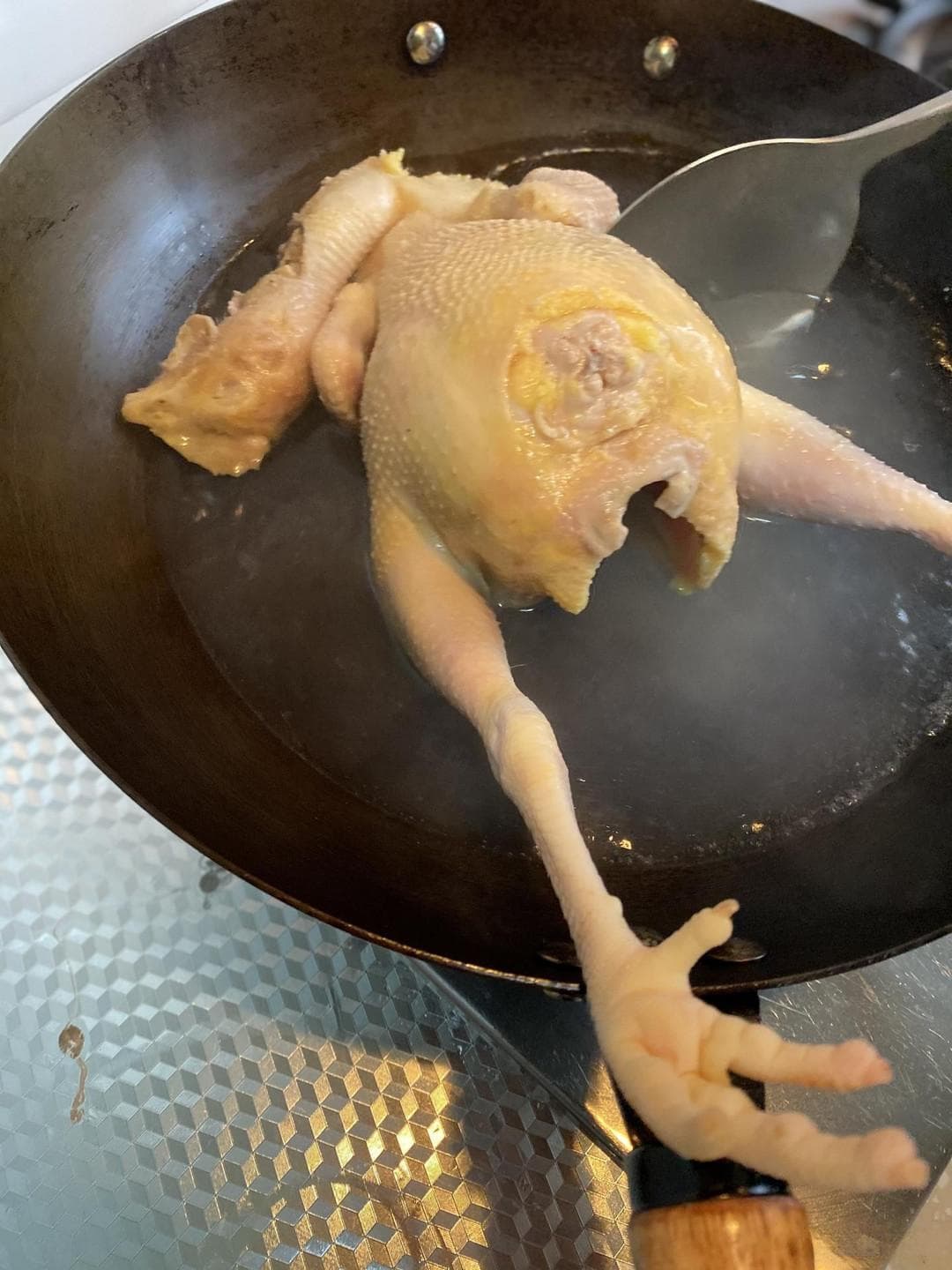 羊肚菌炖鸡汤，传统美味的秘密！