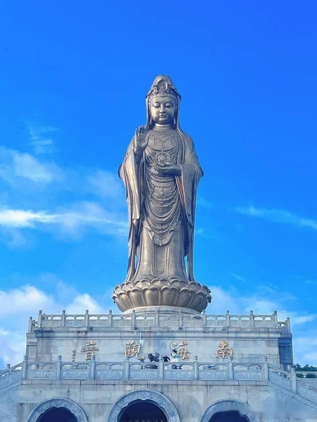 中华十大观音圣像，见着增幅，转发者功德无量!