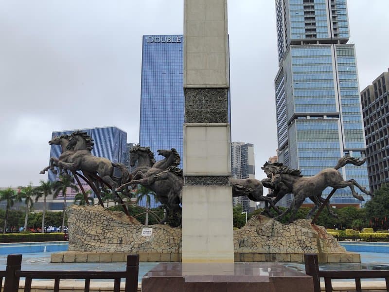 墙面油漆开裂的原因及修复方法