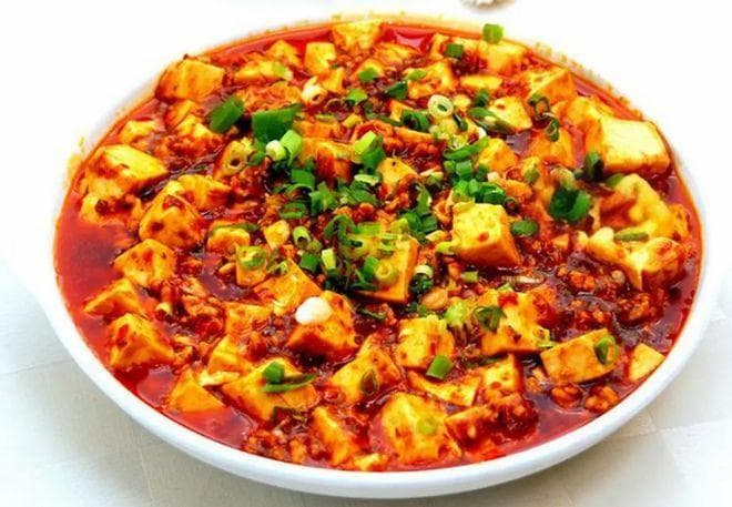 麻婆豆腐制作详解：掌握三个关键窍门，轻松做出正宗美味