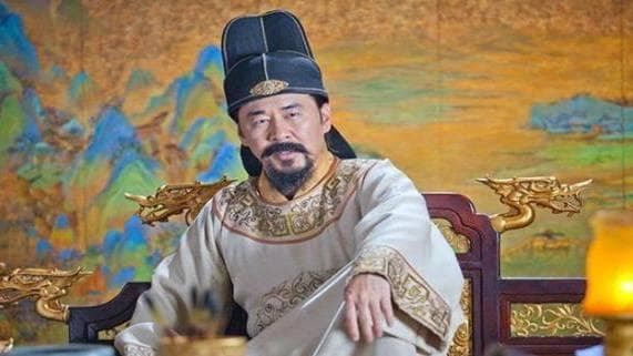 宋史：宋太祖赵匡胤的皇位继承人为何是其弟赵匡义，有哪些质疑？
