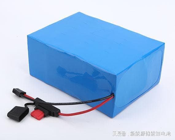 卷绕机的张力控制技术和除尘系统都至关重要