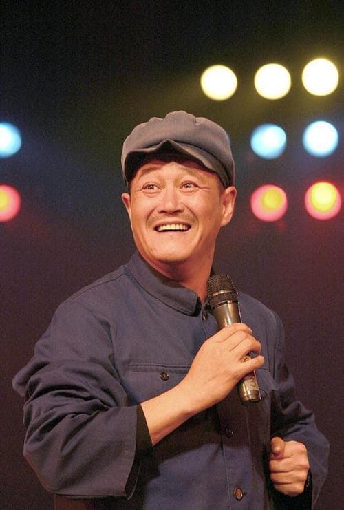 赵本山缺席后的春晚：在传承与创新中寻找新方向