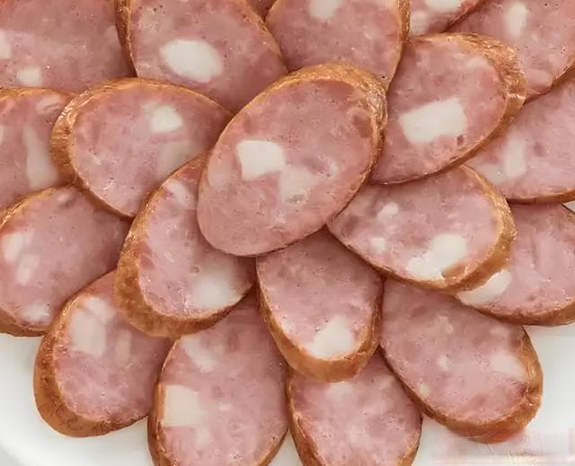 哈尔滨美食宝藏：红肠锅包肉尽展风味