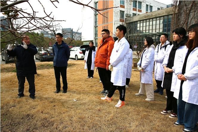 践行劳动教育，赋能全面发展 盐城师范学院湿地学院将劳动课设为新春第一课