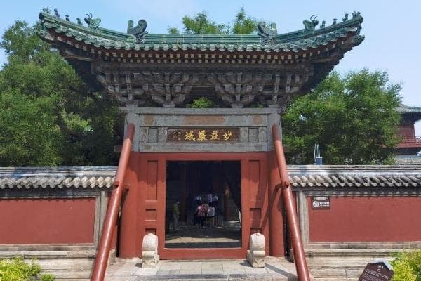 交通便利加历史渊源，正定荣国府成红楼拍摄首选