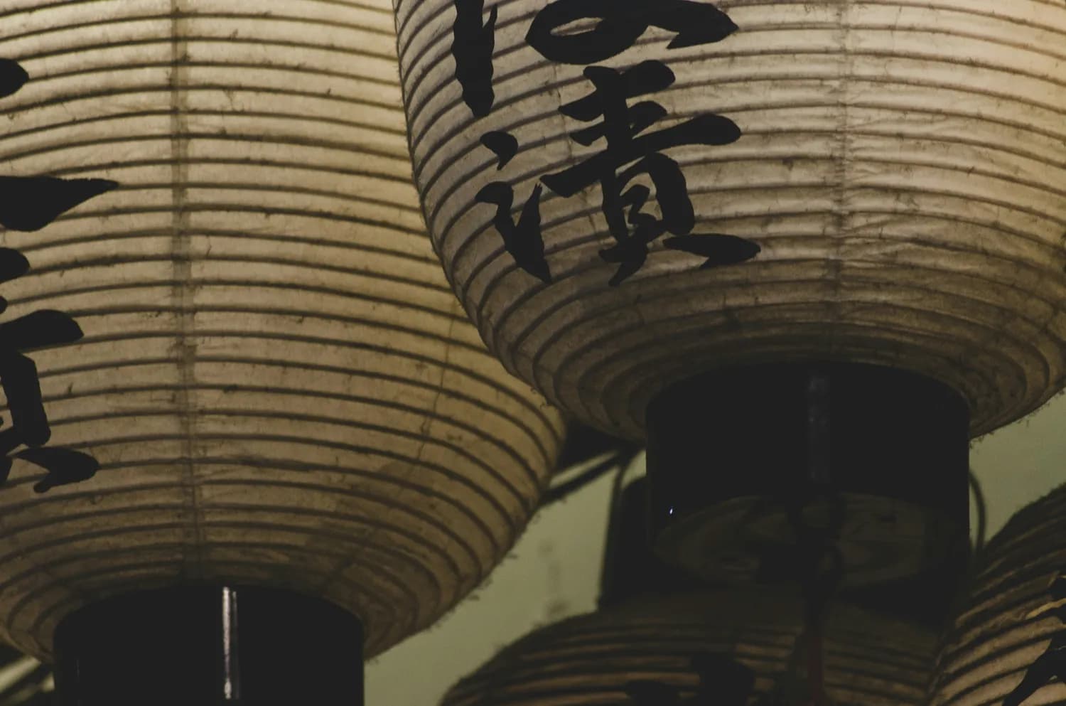 《大奉打更人》教你如何用英语夸孩子懂事