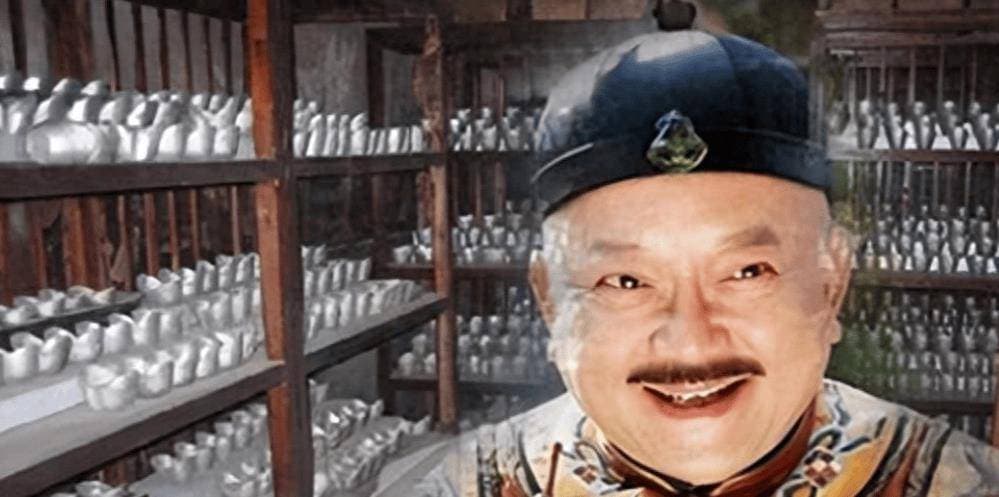 乾隆仅死15天，和珅就惨遭嘉庆赐死，那和珅的死对头纪晓岚呢？
