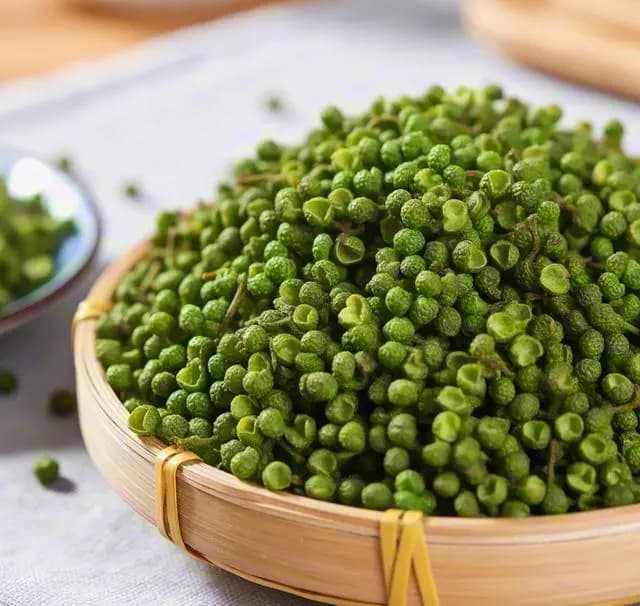 红花椒和青花椒有什么区别？你更偏爱哪一种？