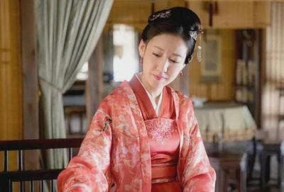 同样演心机角色，将高露陈乔恩和戴娇倩放在一起，差异立现