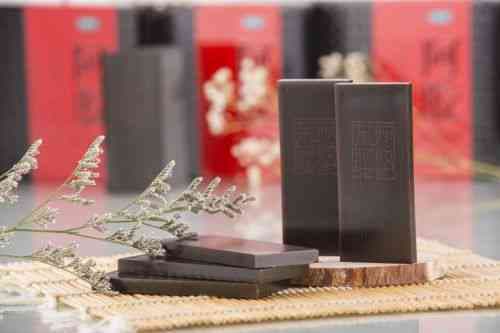 揭秘阿胶燕窝：探寻古代与现代补品秘籍