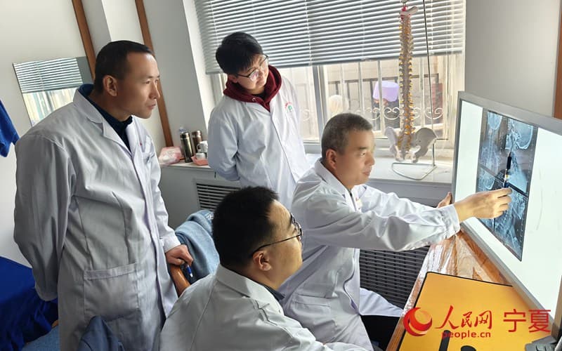 孙发安：提升基层医疗服务水平 满足群众就近就医需求