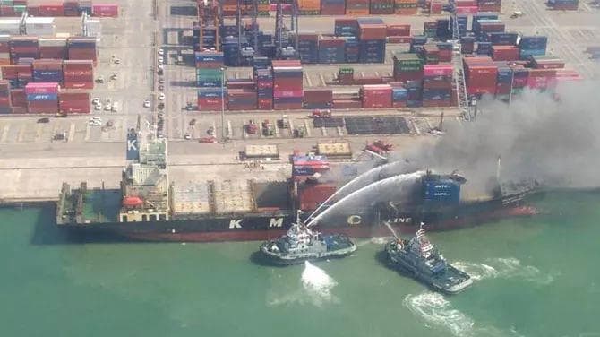 宁波港危险品箱燃爆，高温天气下运输安全敲警钟