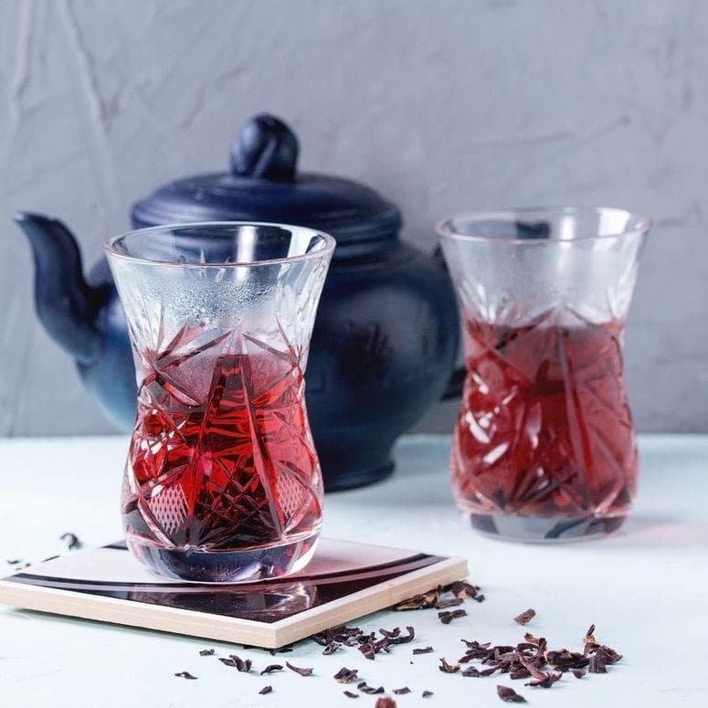 绿茶中加入牛奶会降低功效吗？专家给出专业解答