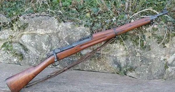 花旗中正式--M1903步枪