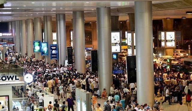 泰国小费风波：从拒签事件看跨文化交际中的小费争议