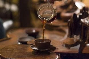浓茶和淡茶的区别：从外观到口感的全面解析