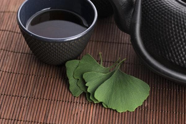 东方树叶茶与尿酸水平的关系