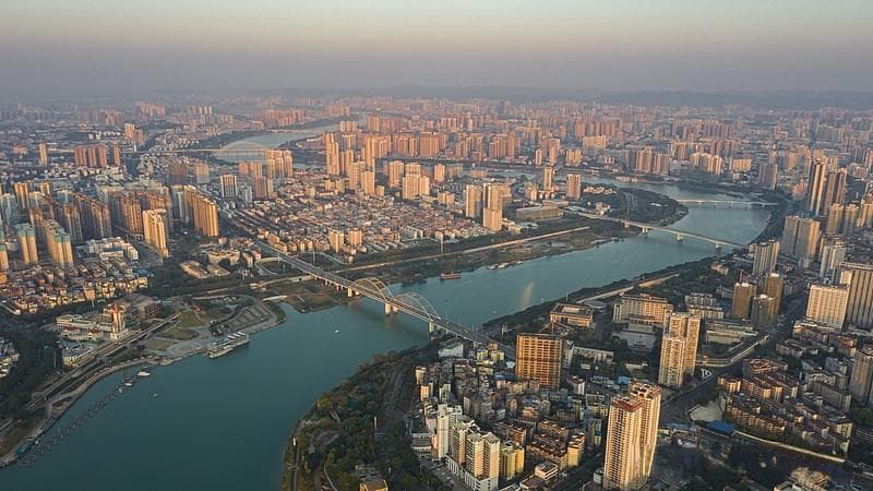 一座城市选择与电动自行车“友好共处”