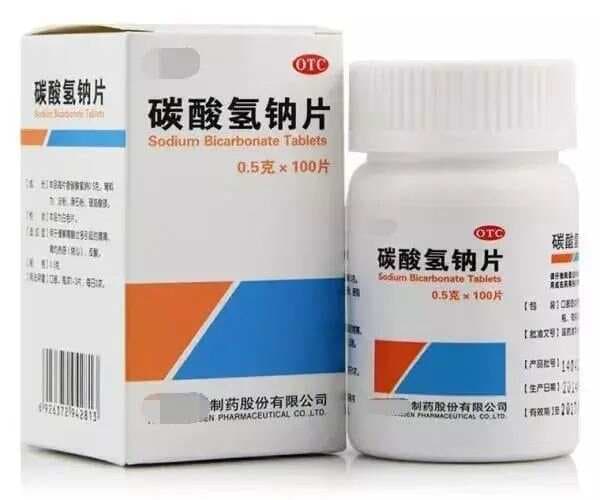 碳酸氢钠俗称小苏打，可碱化尿液，促尿酸排泄，但3个问题要小心！