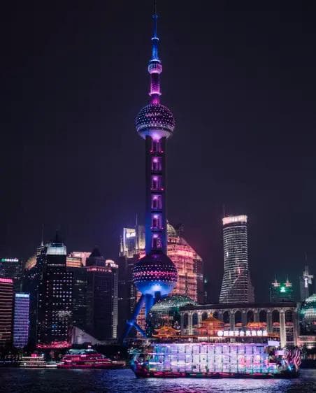 “留学500万回国月薪7000”当事人：后悔没用这些钱来买一套上海的房