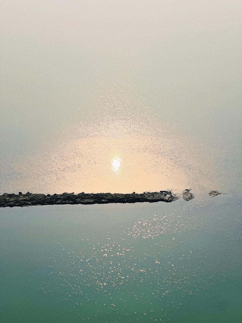 山西运城七彩盐湖：自然瑰宝变身文旅新地标