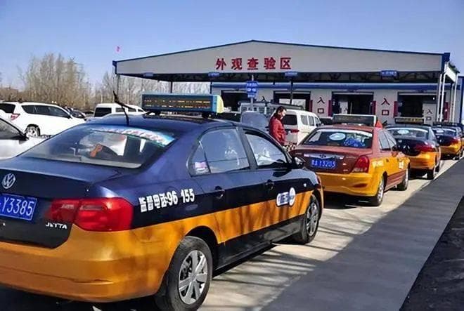 私家车跑网约车需要什么手续？车主：后悔才知道……