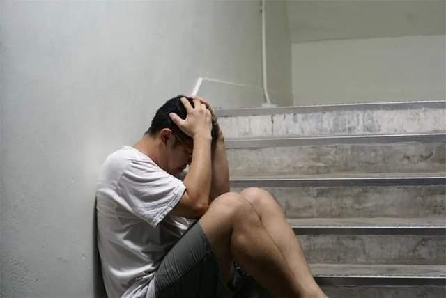 年轻人为何不愿缴社保？因为他们又穷又清醒