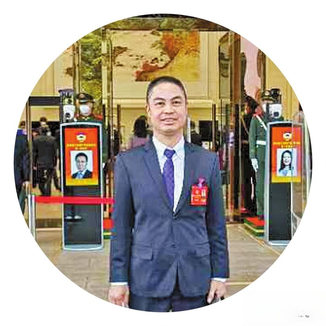 致富不忘桑梓情 父子接力助振兴