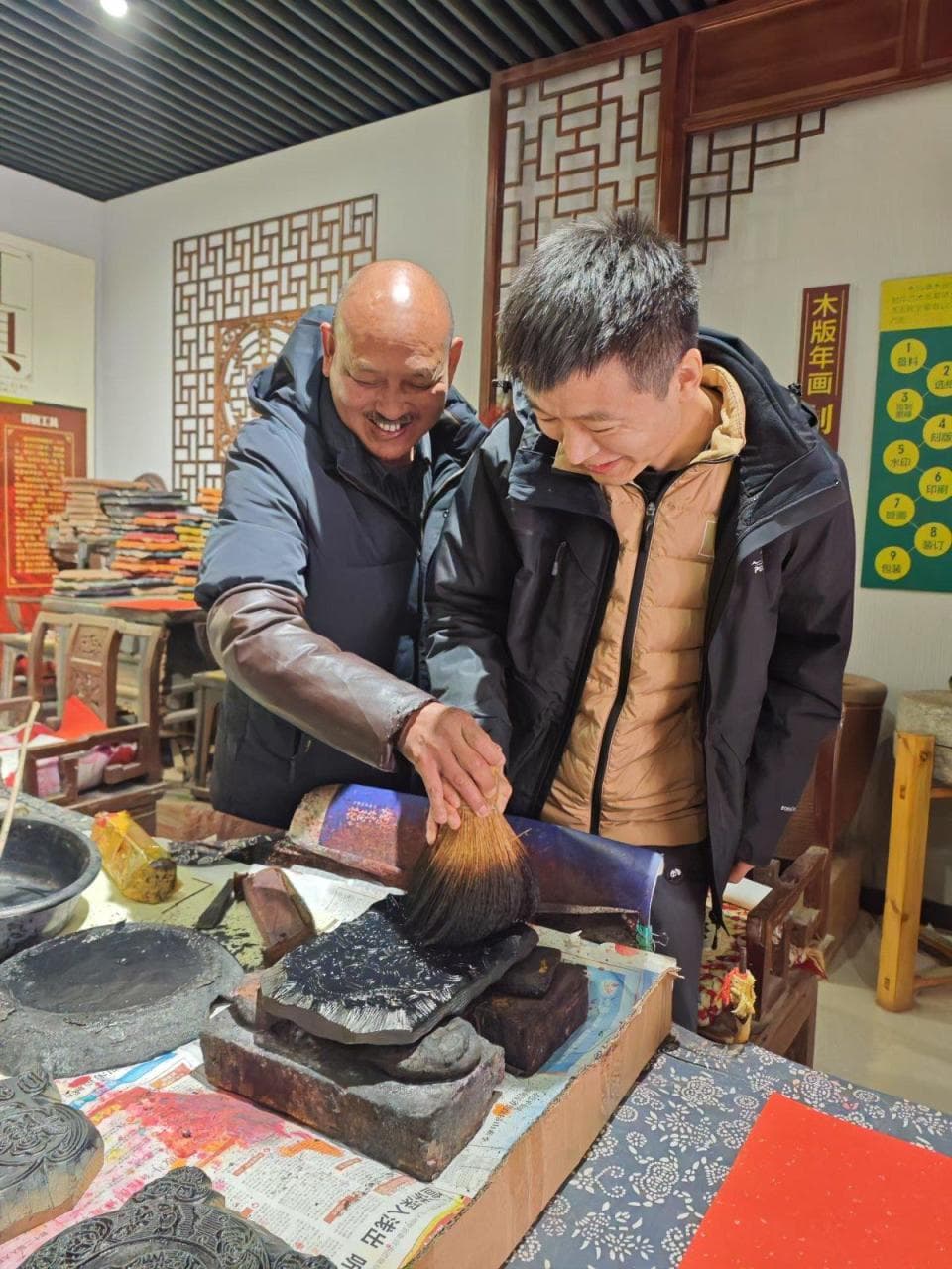 沉浸式体验！朱仙镇木版年画里的“年味密码”