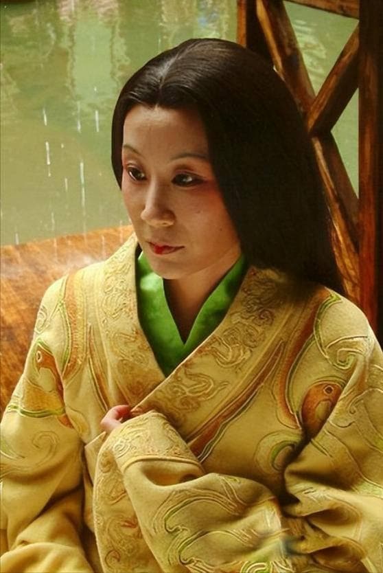67岁苏小明仍活跃荧屏，从歌手转型演员赢得观众认可