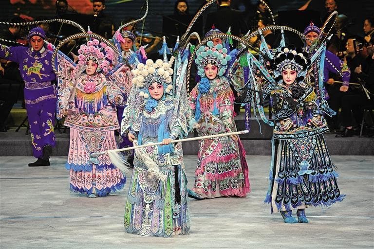 梅花傲霜香满园——秦腔振兴40周年掠影