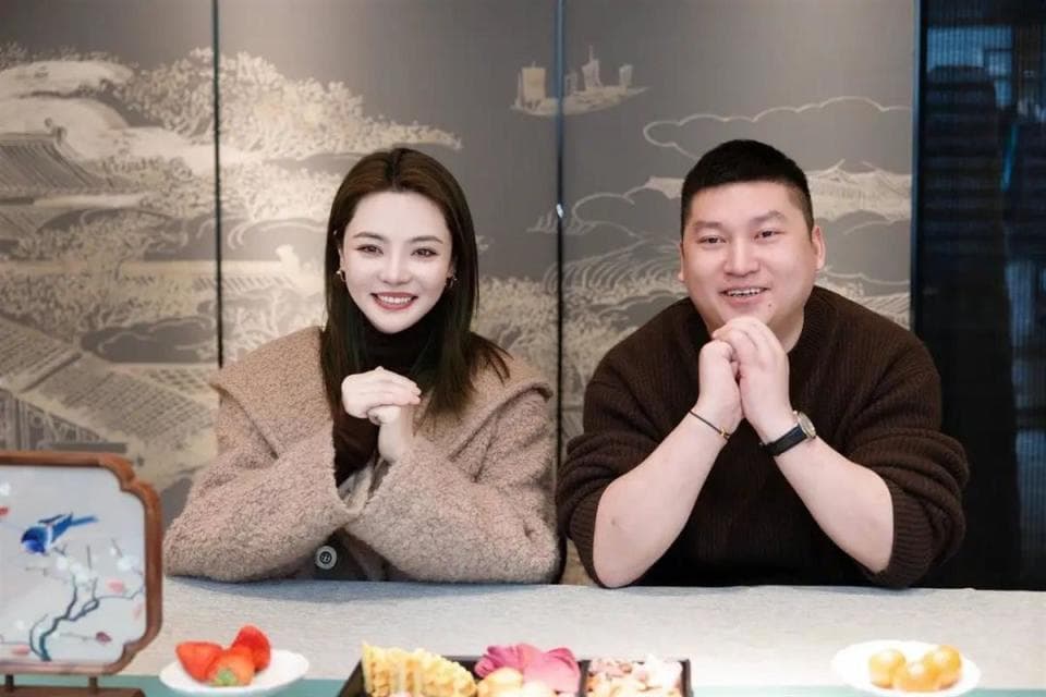 极目锐评∣《世界赠予我的》两位主创谈创作，好歌打动人的永远是真情实感