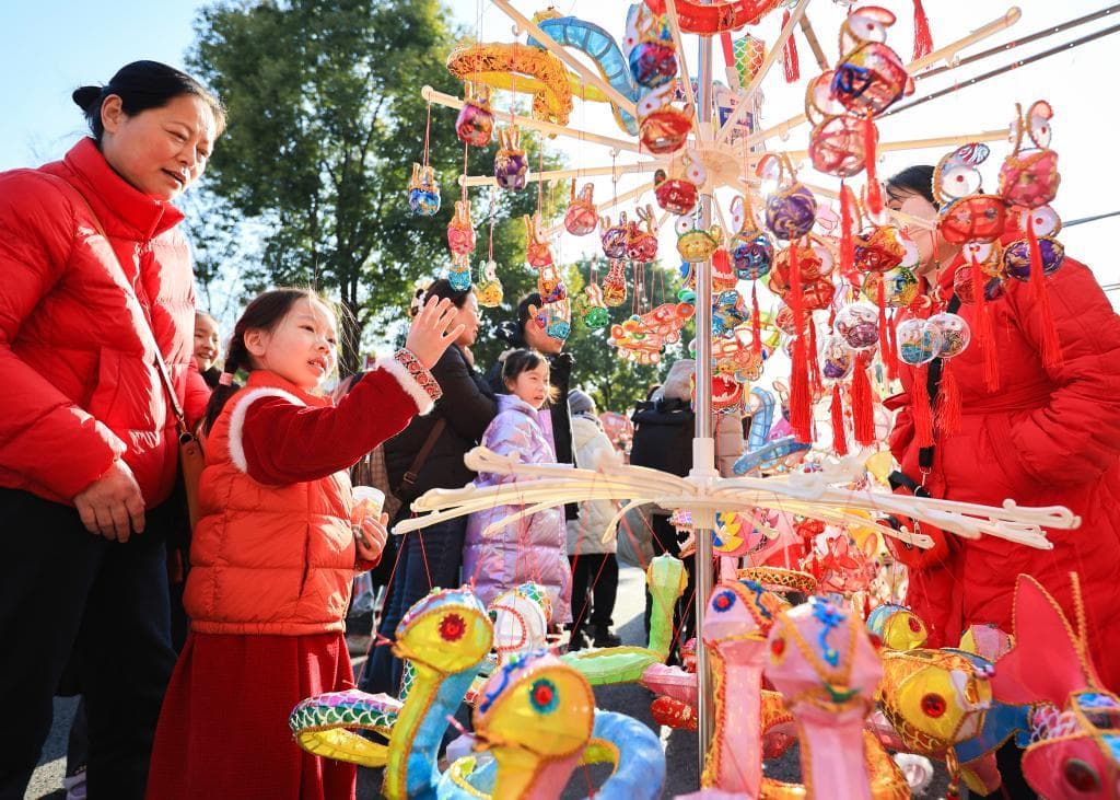 多项数据向好 新春消费显活力