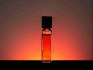探索完美的香水瓶：耐用性、便携性等等！