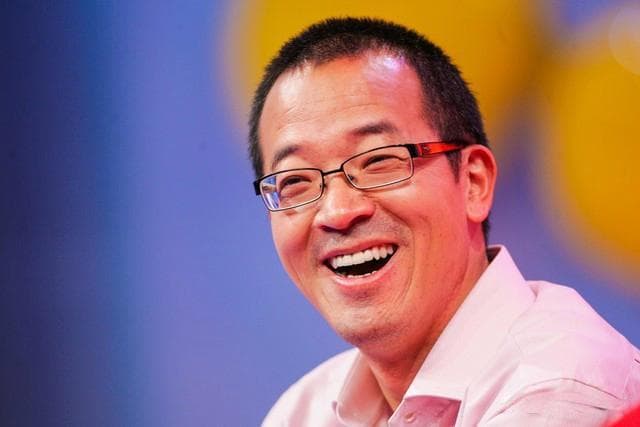 底层穷人逆袭之路：教育、创业与技能深耕