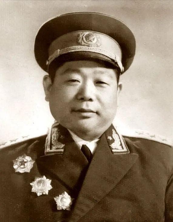 陈锡联：一位传奇将军的政治智慧