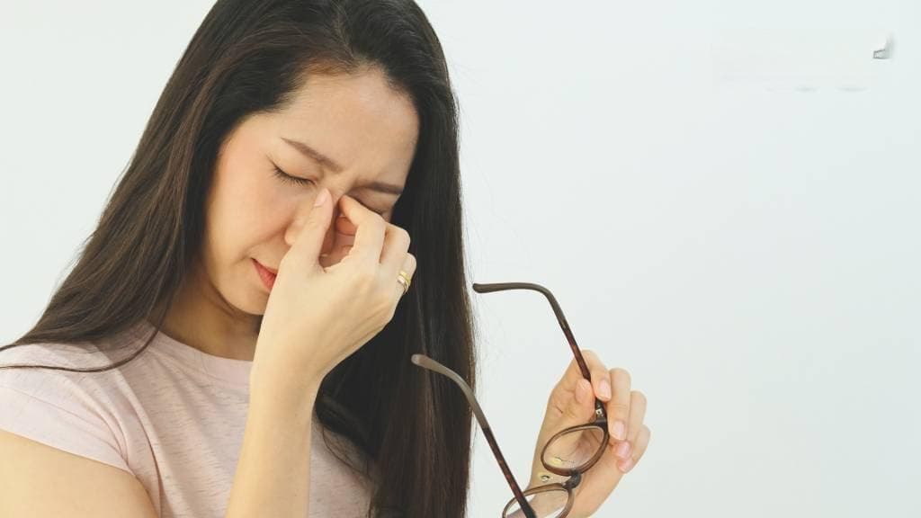 眼睛干涩、疲劳好难受！中医指出调理「2器官」是救星 1动作重拾明亮视界