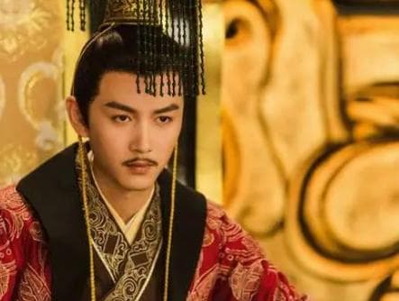 古代皇帝与太子：权力与继承的微妙平衡