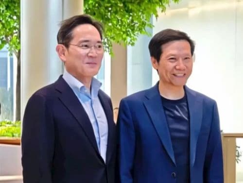 三星李在镕造访小米与雷军合影！雷军曾为一块屏幕“喝光五瓶红酒赔罪”