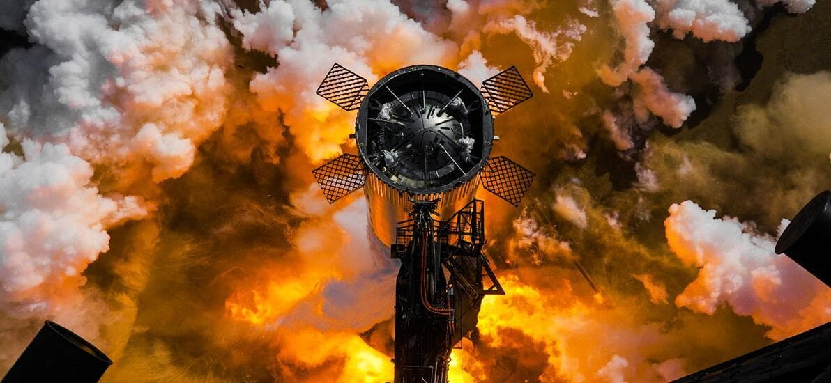 SpaceX星舰第八次飞行测试