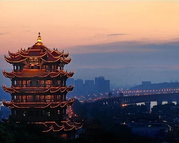 压力下的情绪管理：避免职场崩溃