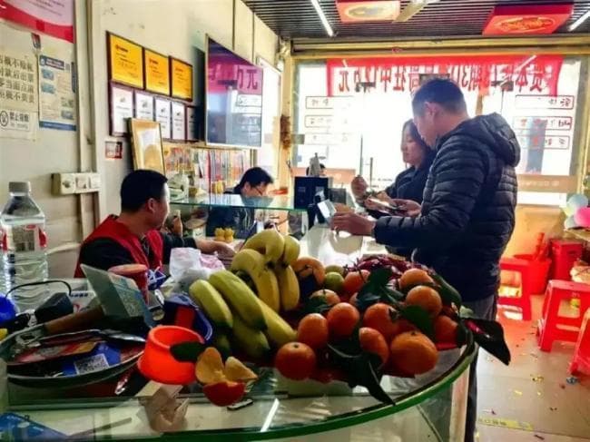双色球12亿派奖收官：深圳爆2.25亿 开3注封顶奖