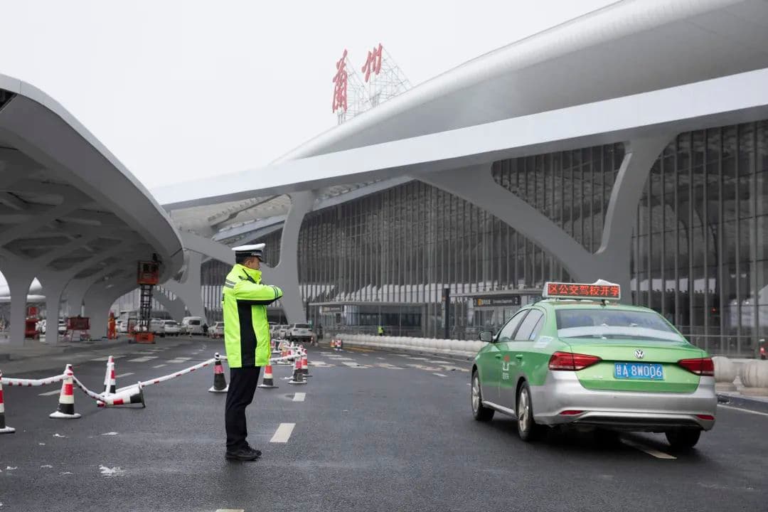 强化公安交管服务，助力T3航站楼安全“起航”
