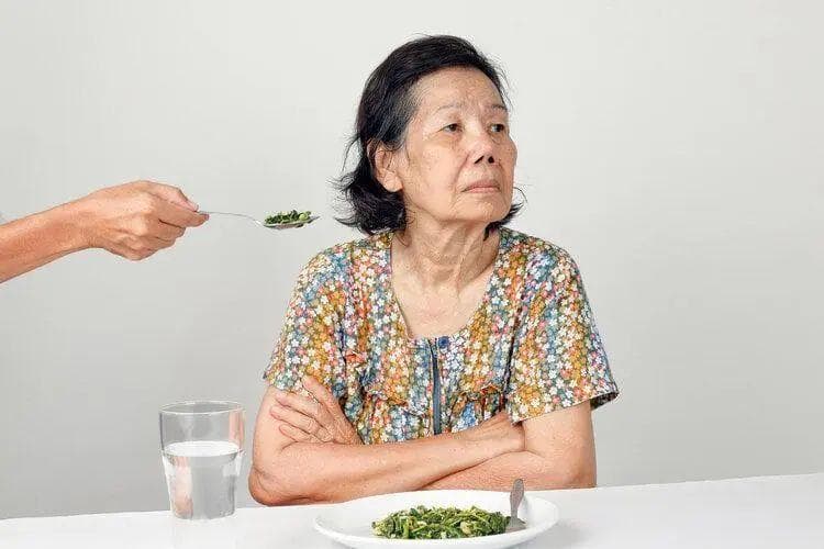 蛋白质对老年人有多重要？
